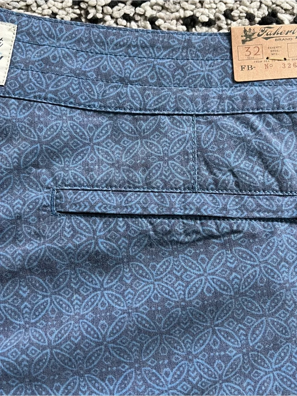 Faherty Biarritz Board Shorts Blue 7” Inseam Tie Waist Quick Dry Men’s Size 32